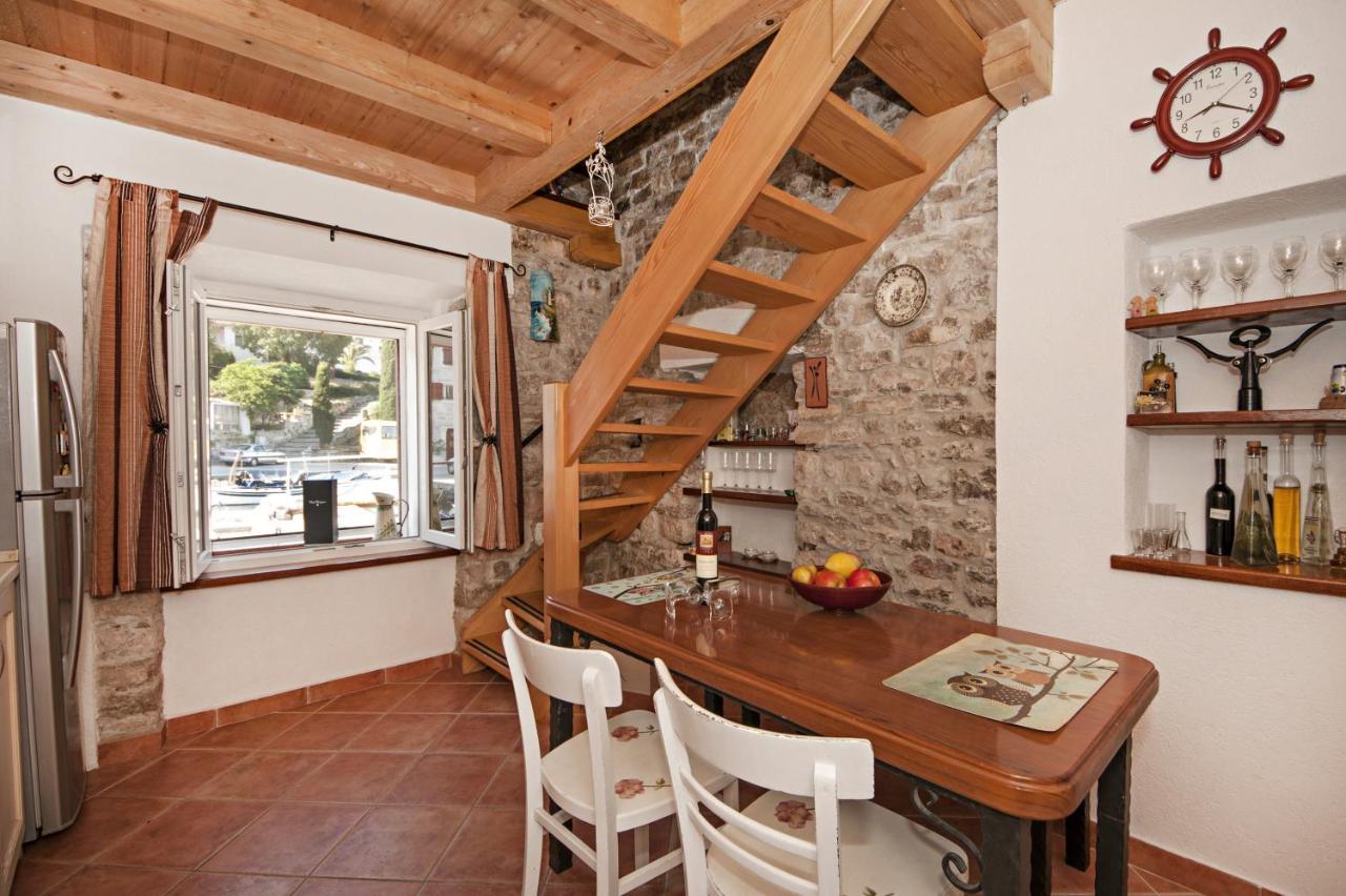Seaside Holiday House Maslinica, Solta - 13965 Grohote Zewnętrze zdjęcie